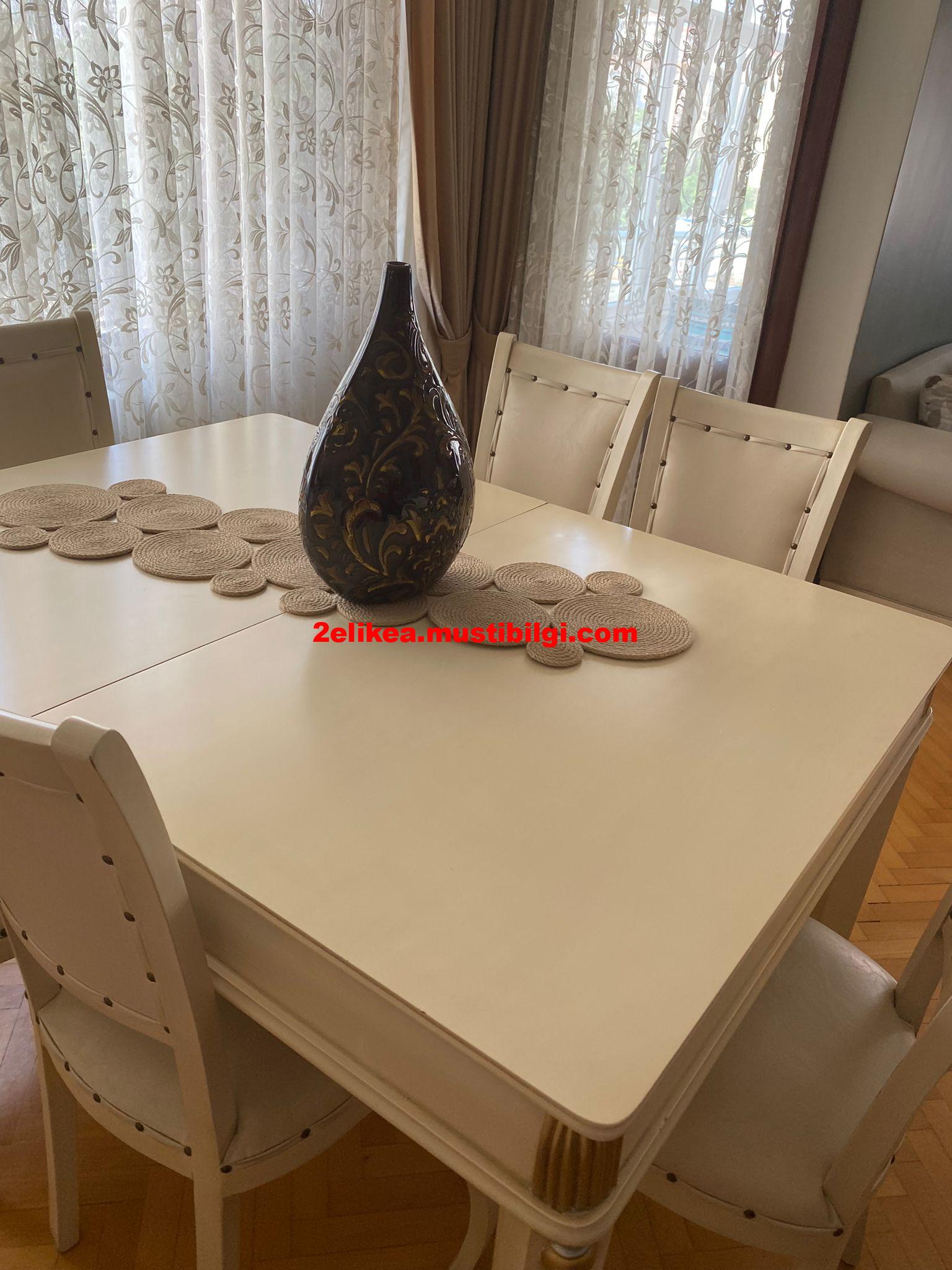 Vintage beyaz lake klasik yemek masası FİYATI: 3500 TL