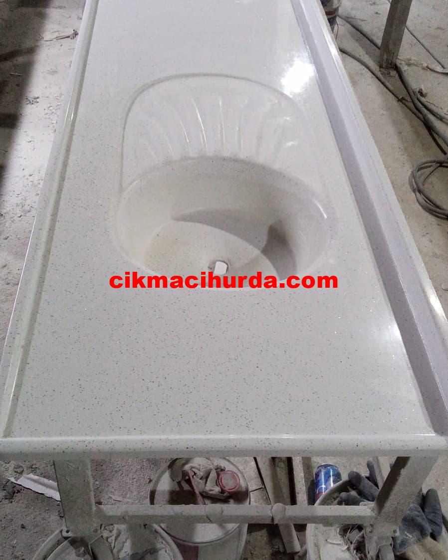 Yeni söküldü çıkma mutfak mermeri 1000 liraya sahibinden