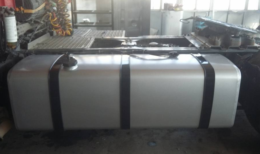 ikinci el kamyon mazot deposu fiyatı cikma kamyon mazot deposu 3