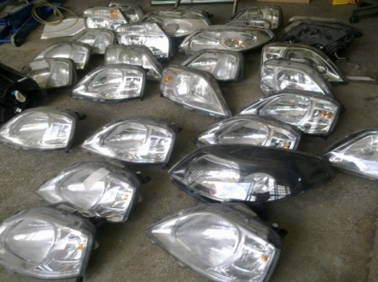 Dacia logan çıkma far sağlam sağ ve sol far!