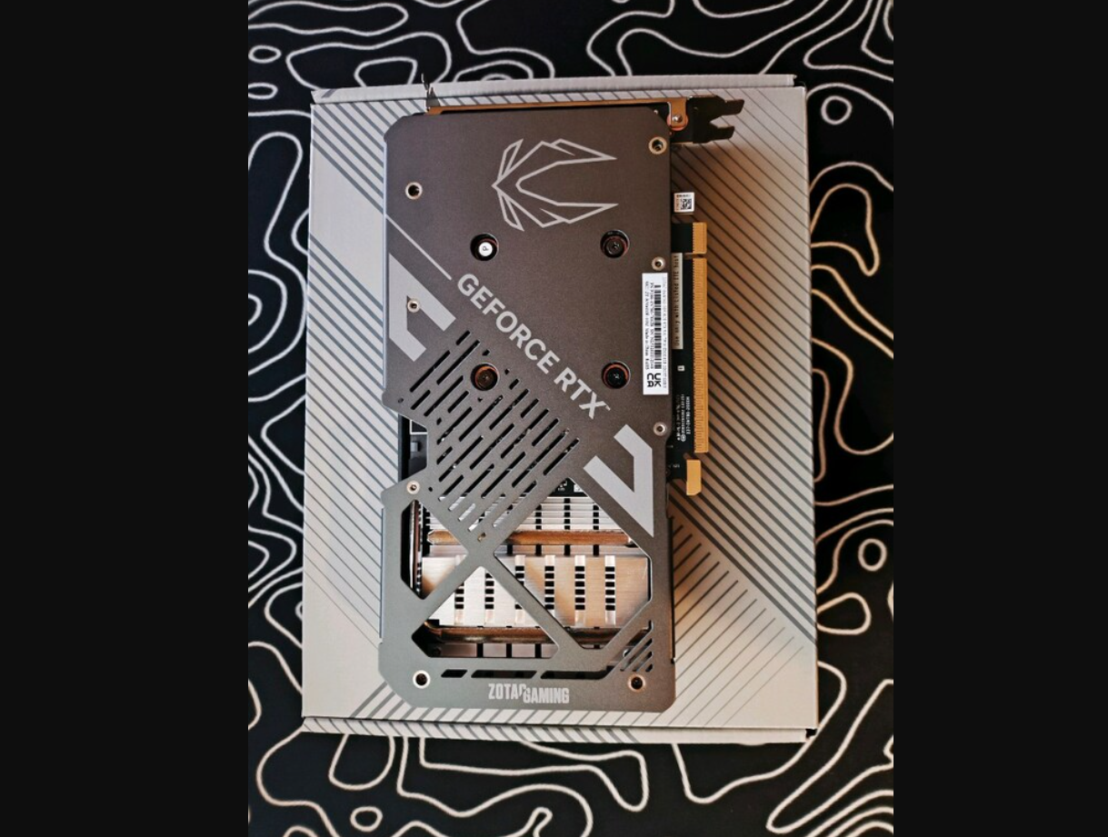 ikinci el tertemiz Zotac Rtx 5060 Ekran Karti 8 GB 4